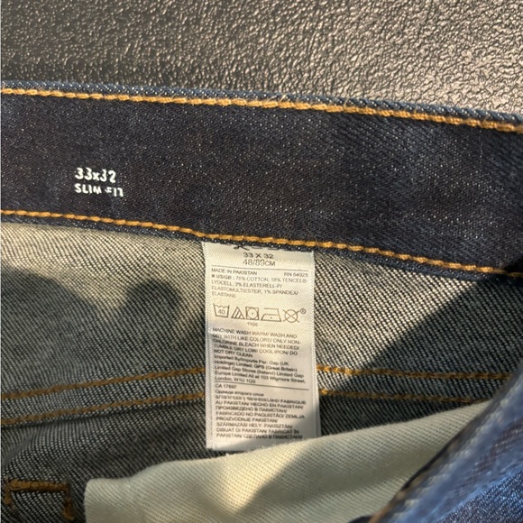 Banana Republic Slim Fit Jeans - Picture 4 of 5